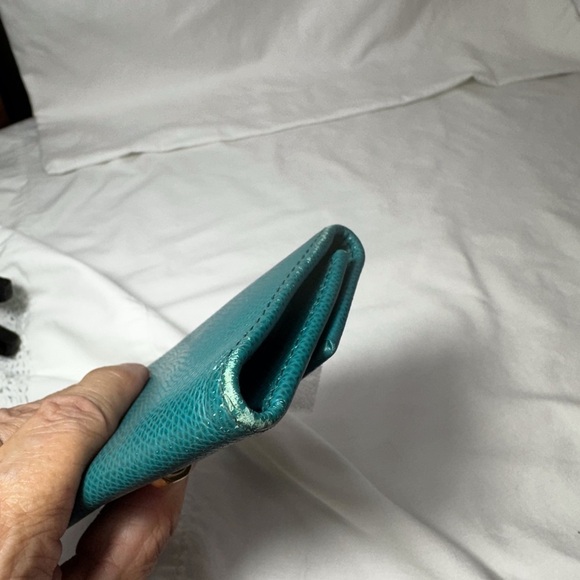 Salvatore Ferragamo Gancini 6 Key and Card Holder Green Leather EUC - Picture 7 of 7